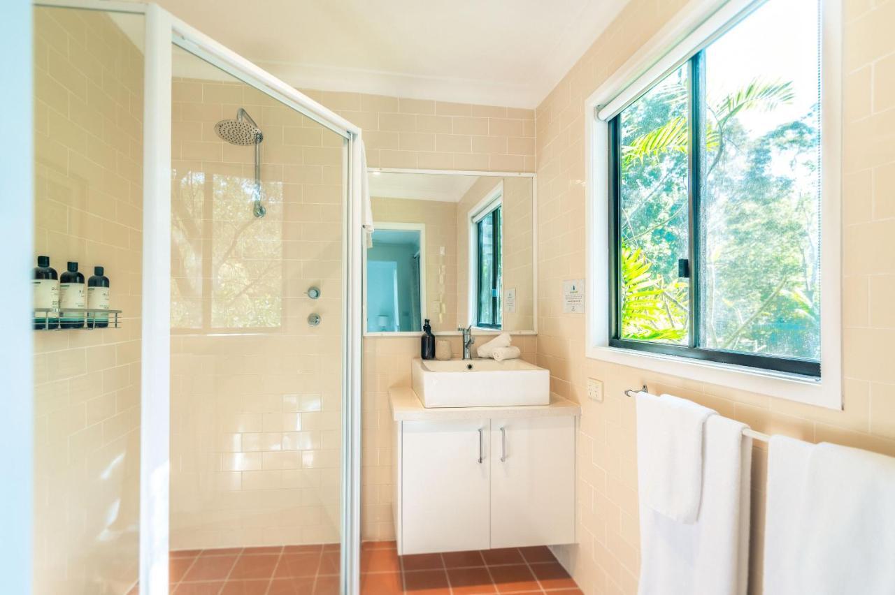 Sensom Boutique Bed And Breakfast Sapphire Beach Extérieur photo