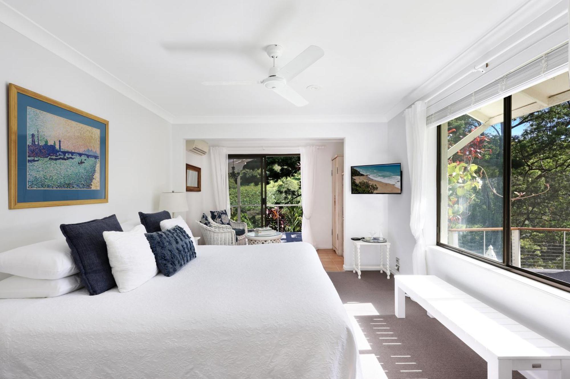 Sensom Boutique Bed And Breakfast Sapphire Beach Extérieur photo