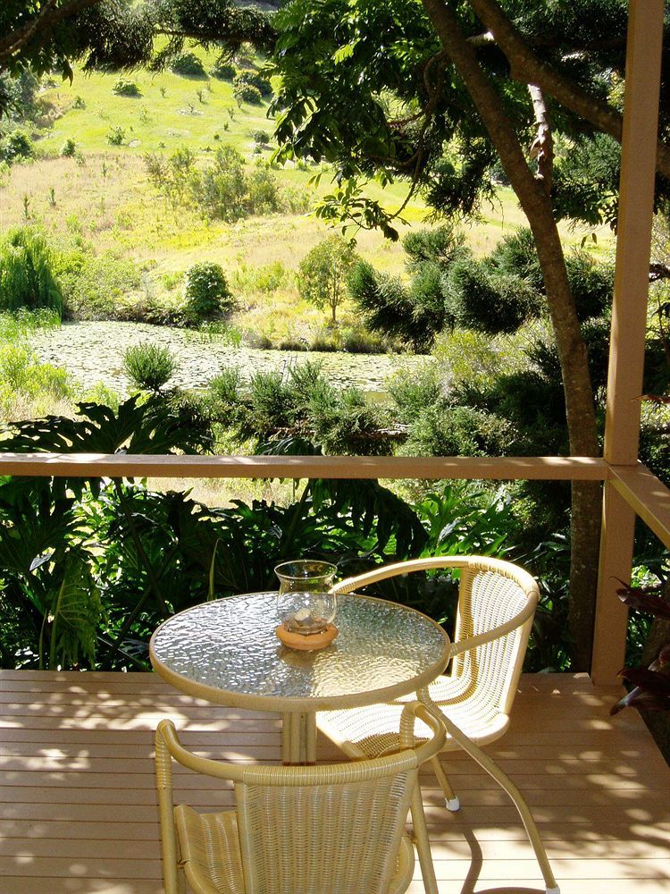Sensom Boutique Bed And Breakfast Sapphire Beach Extérieur photo